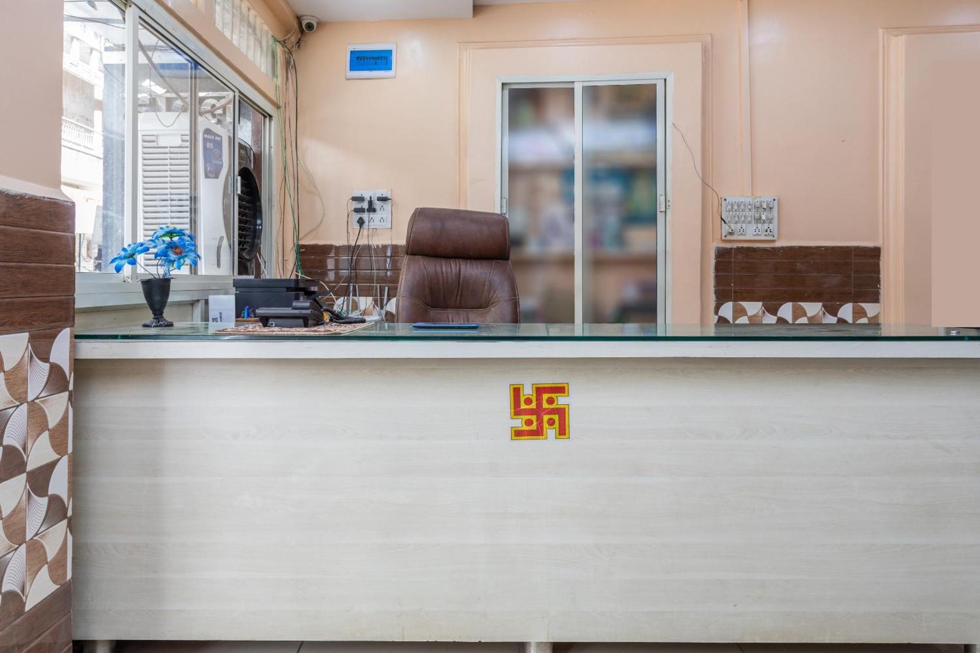 Spot On Hotel Sawera Indore Ngoại thất bức ảnh
