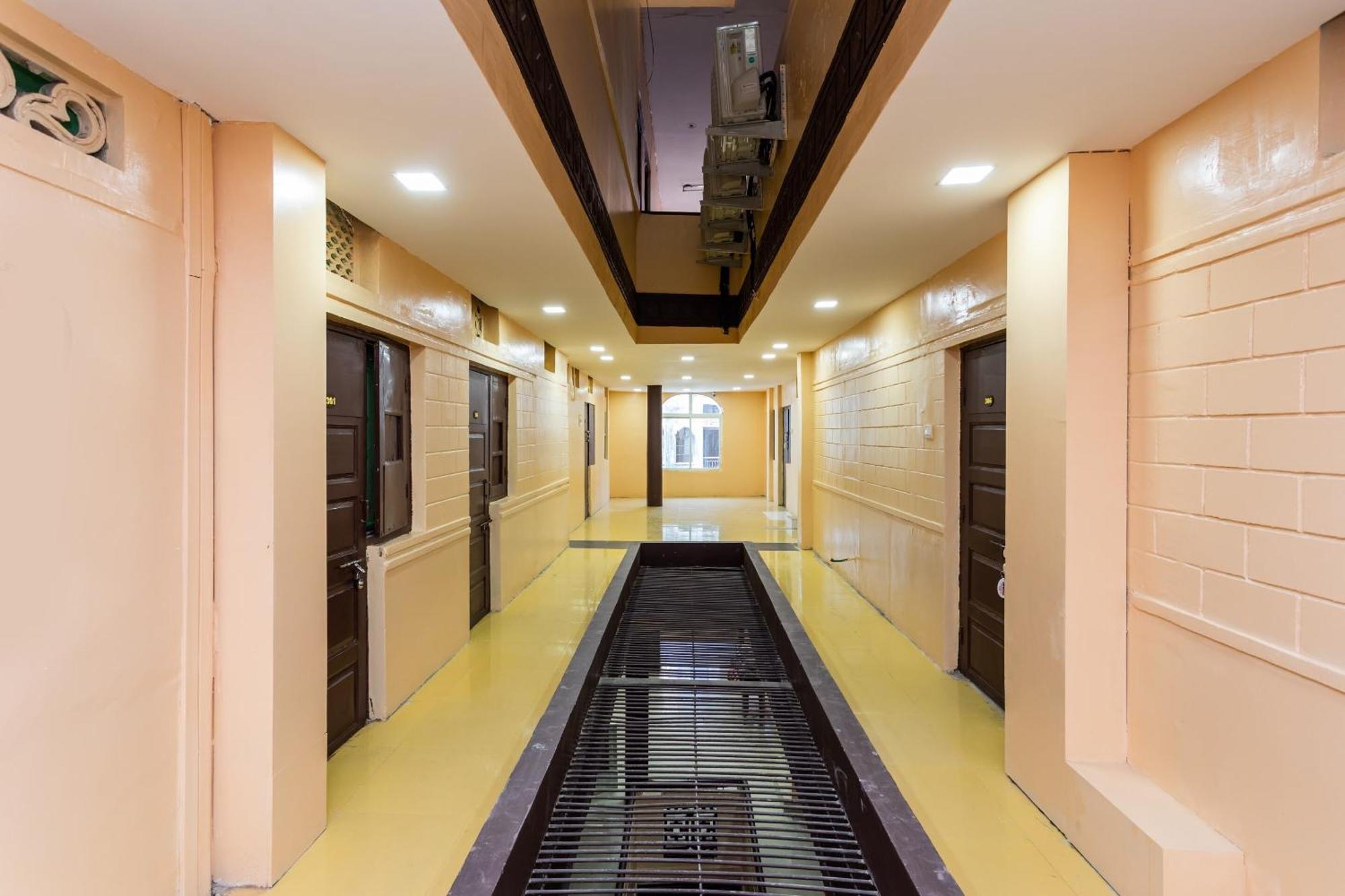 Spot On Hotel Sawera Indore Ngoại thất bức ảnh